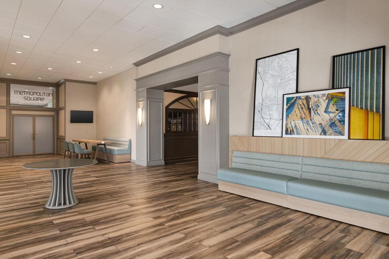 Holiday Inn Boston - Cambridge Area By Ihg Сомервилл Экстерьер фото